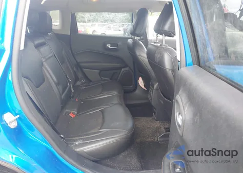 2018 Jeep Compass Latitude Fwd z USA, uszkodzony, nr VIN 3C4NJCBB3JT425073